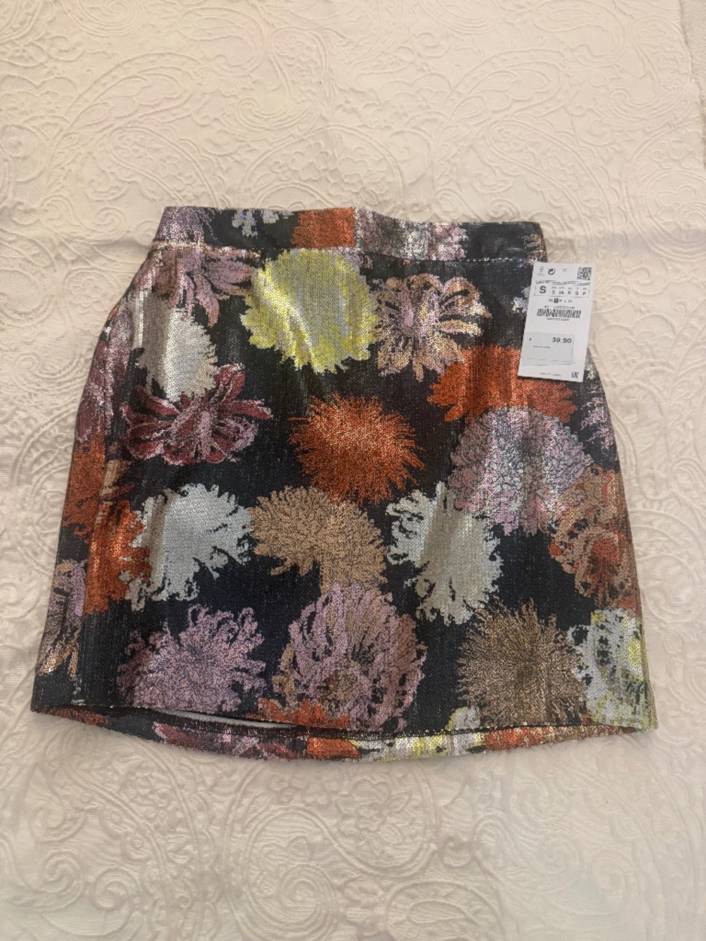 ZARA SMALL SEQUIN SKIRT